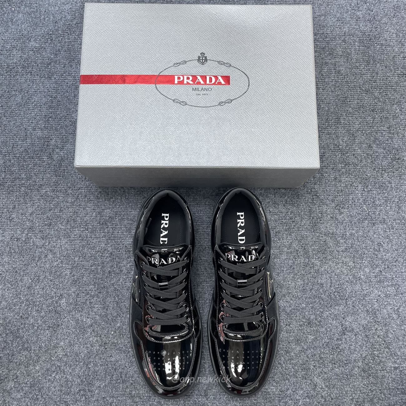Prada Sneakers Mid Top Black Patent Leather 1e792m 069 F0002 F B030 (3) - www.newkick.org Prada Sneakers Mid Top Black Patent Leather 1e792m 069 F0002 F B030 (3) - www.newkick.org