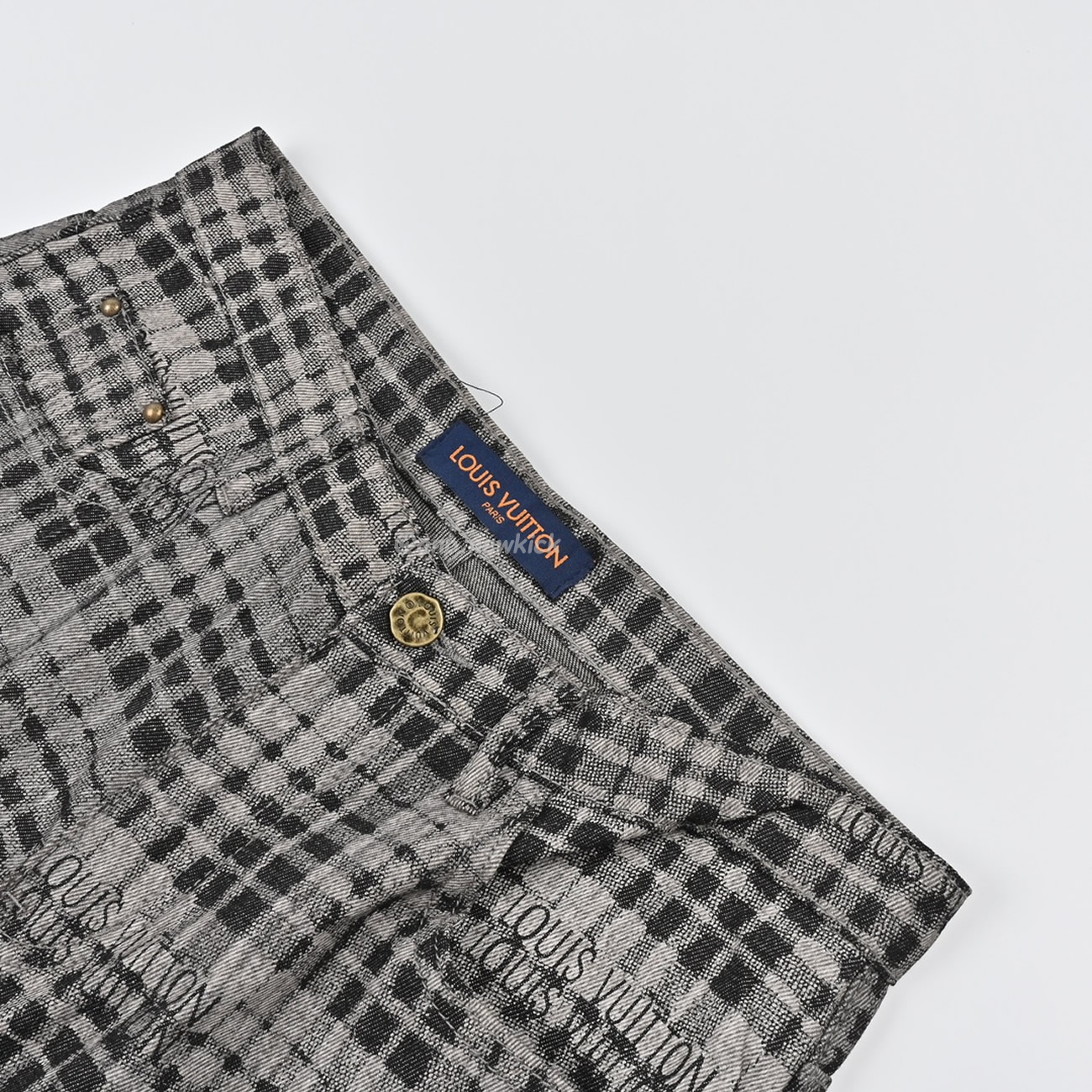 Louis Vuitton 1v 24ss Grey Checkerboard Printed Denim Shorts (3) - www.newkick.org Louis Vuitton 1v 24ss Grey Checkerboard Printed Denim Shorts (3) - www.newkick.org