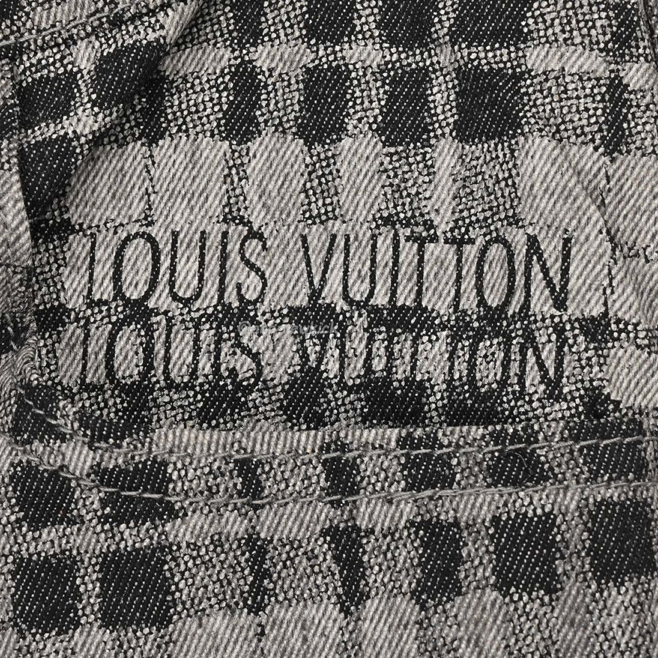Louis Vuitton 1v 24ss Grey Checkerboard Printed Denim Shorts (8) - www.newkick.org Louis Vuitton 1v 24ss Grey Checkerboard Printed Denim Shorts (8) - www.newkick.org