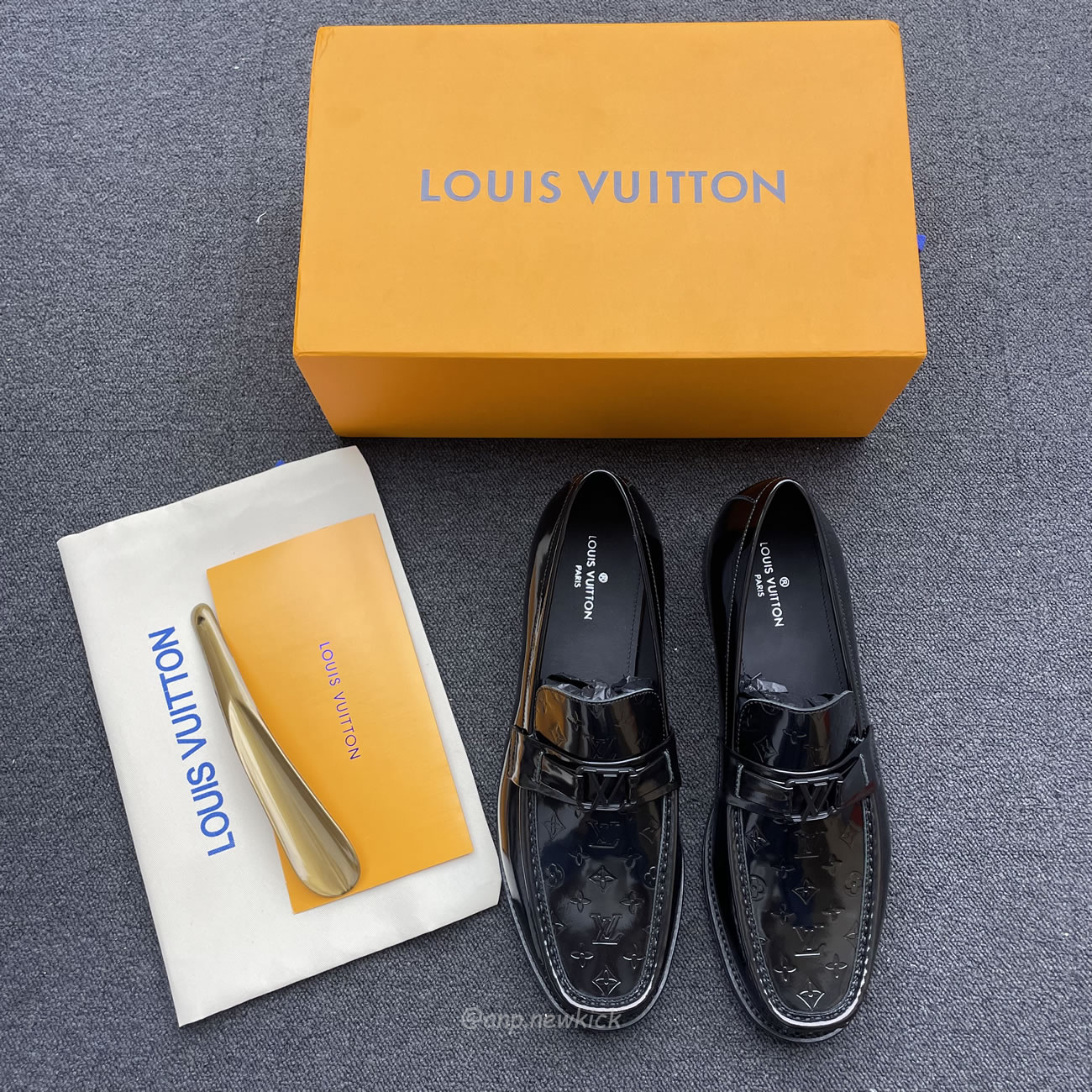 Louis Vuitton Spring Summer 2023 Major Loafers (9) - www.newkick.org Louis Vuitton Spring Summer 2023 Major Loafers (9) - www.newkick.org