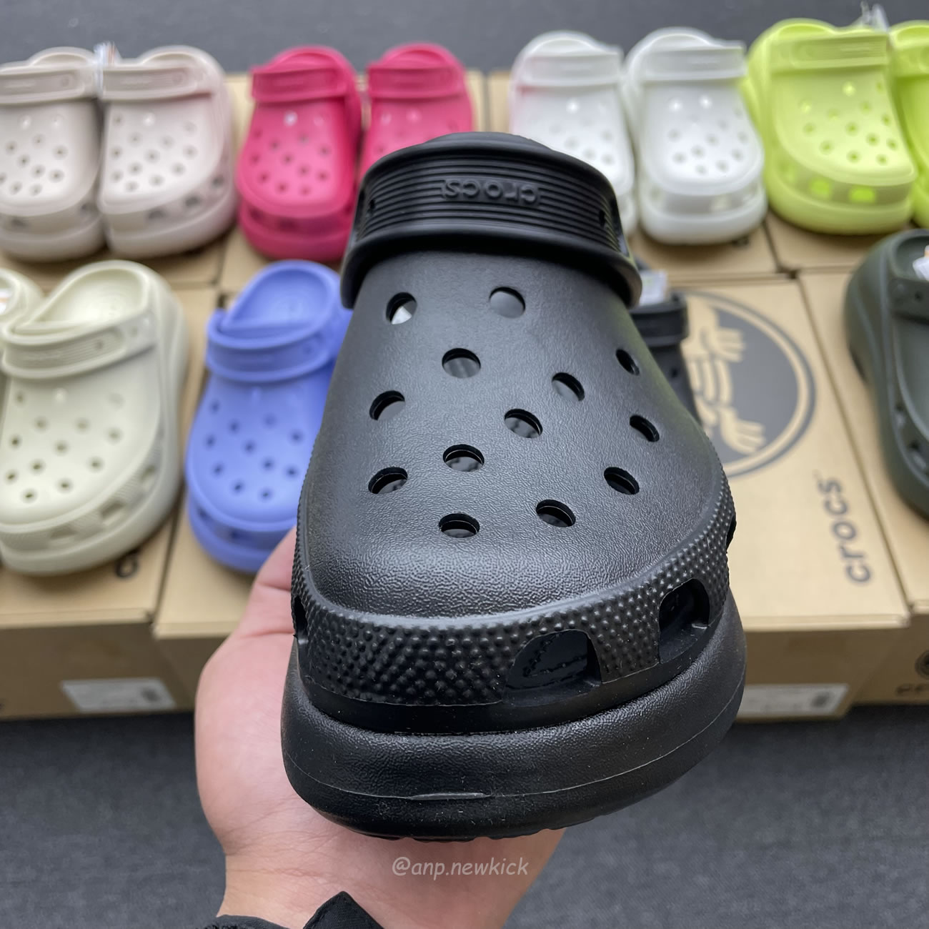 Crocs Classic Crush Clog Bone Multi Black White Green Blue Grey Red Green Dark Green Brown 207521 (3) - www.newkick.vip Crocs Classic Crush Clog Bone Multi Black White Green Blue Grey Red Green Dark Green Brown 207521 (3) - www.newkick.vip