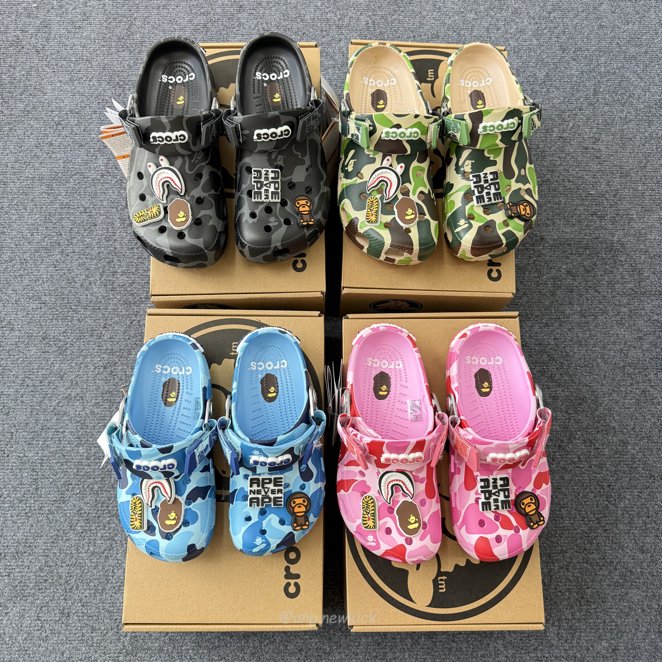 Crocs Classic Clog A Bathing Ape Abc Camo Blue Green Pink Black 209627 4tb (7) - www.newkick.org Crocs Classic Clog A Bathing Ape Abc Camo Blue Green Pink Black 209627 4tb (7) - www.newkick.org