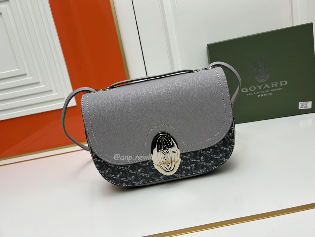 Goyard 233 Messenger Bag 17 Cm X 8 Cm X 25 Cm (27) - www.newkick.org Goyard 233 Messenger Bag 17 Cm X 8 Cm X 25 Cm (27) - www.newkick.org