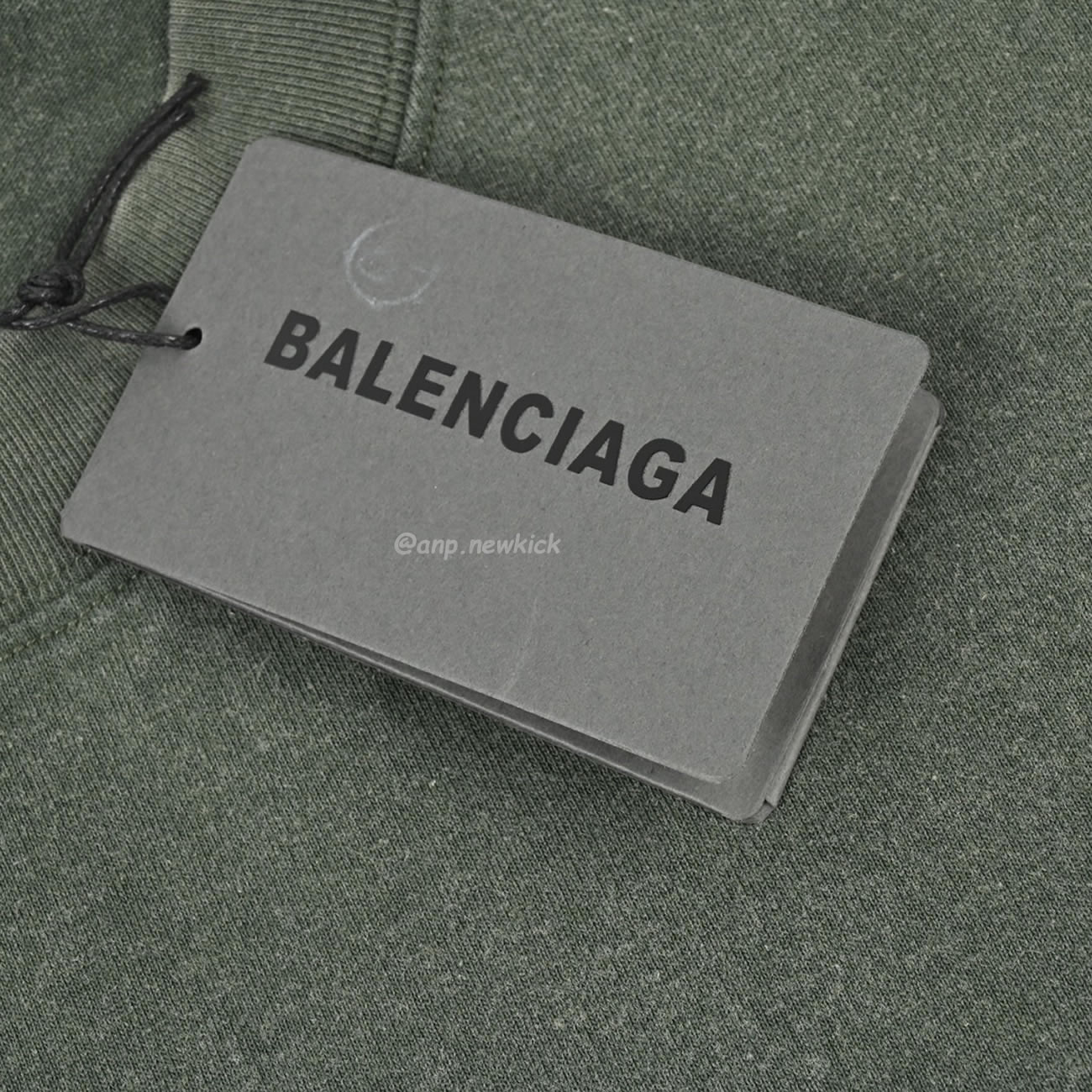 Balenciaga 24ss Graffiti Letter Stir Fried Snowflake Short Sleeved T Shirt (6) - www.newkick.org Balenciaga 24ss Graffiti Letter Stir Fried Snowflake Short Sleeved T Shirt (6) - www.newkick.org
