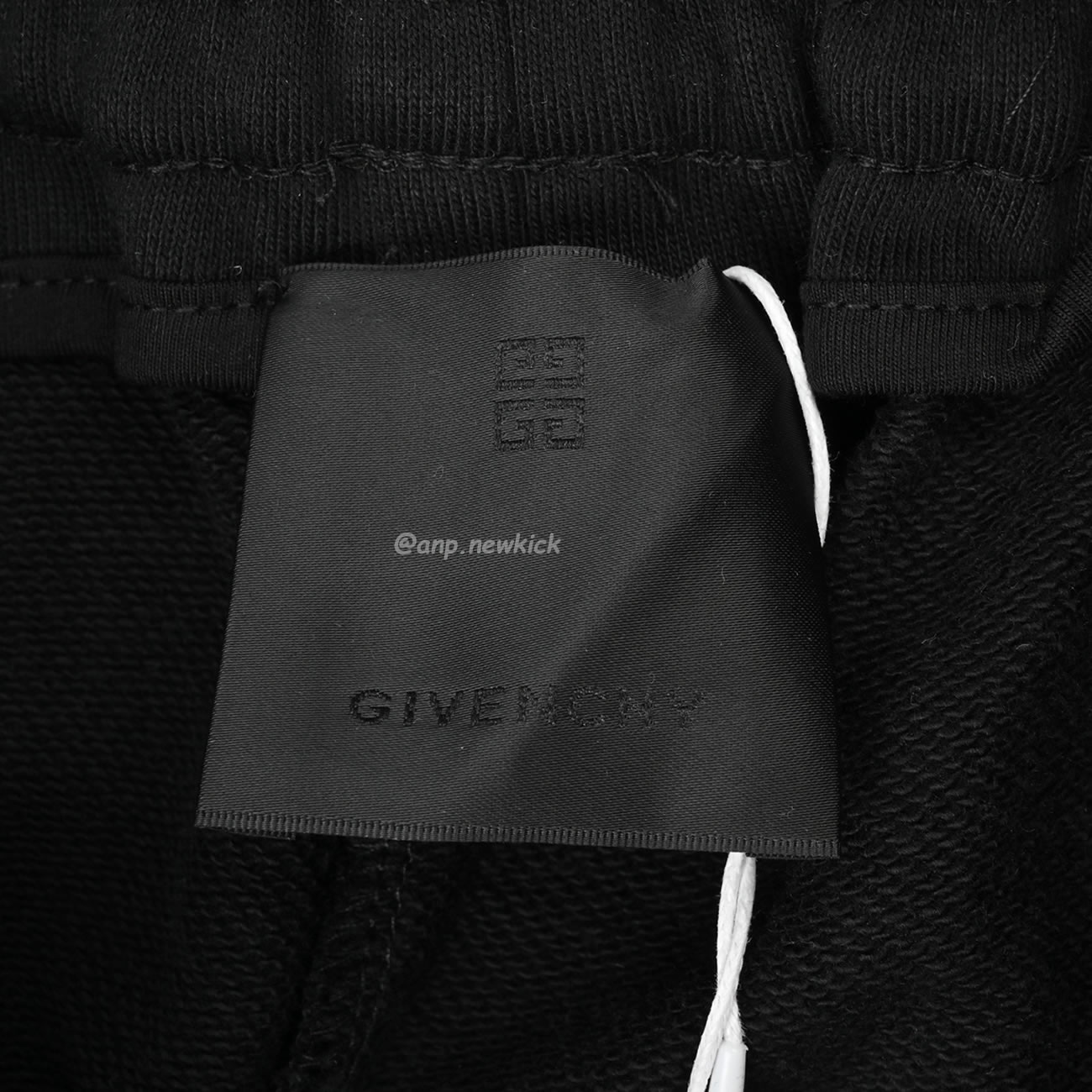 Givenchy 24ss Hand Drawn Logo Checkered Shorts (7) - www.newkick.org Givenchy 24ss Hand Drawn Logo Checkered Shorts (7) - www.newkick.org