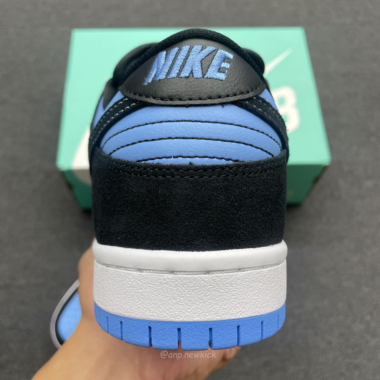 Nike Sb Dunk Low Black University Blue 304292 048 (3) - www.newkick.org Nike Sb Dunk Low Black University Blue 304292 048 (3) - www.newkick.org
