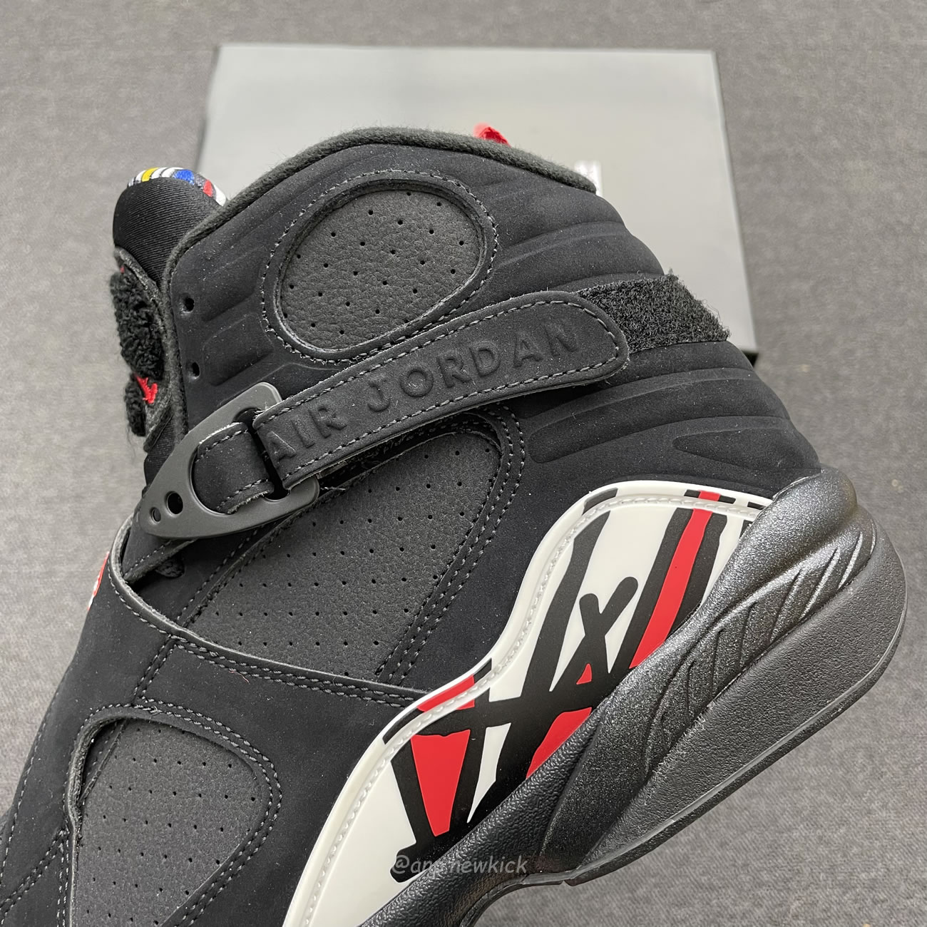 Air Jordan 8 Retro Playoffs 2023 305381 062 (16) - www.newkick.org Air Jordan 8 Retro Playoffs 2023 305381 062 (16) - www.newkick.org