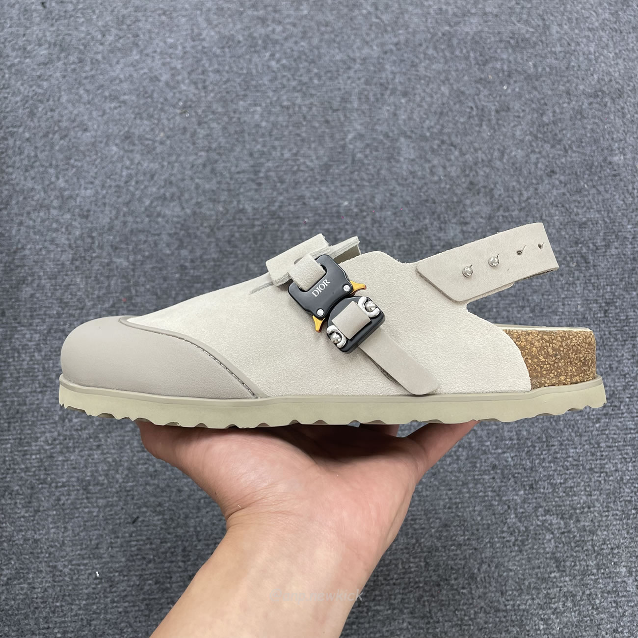 Dior By Birkenstock Tokio Mule Greige Grey Black Brown 3sa116zsd H700 (3) - www.newkick.org Dior By Birkenstock Tokio Mule Greige Grey Black Brown 3sa116zsd H700 (3) - www.newkick.org