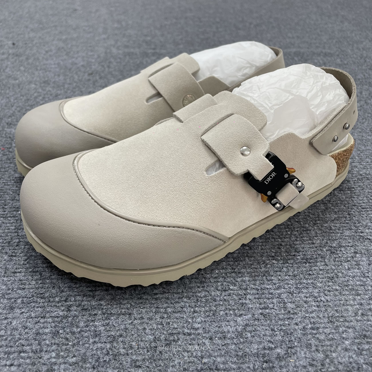 Dior By Birkenstock Tokio Mule Greige Grey Black Brown 3sa116zsd H700 (8) - www.newkick.org Dior By Birkenstock Tokio Mule Greige Grey Black Brown 3sa116zsd H700 (8) - www.newkick.org