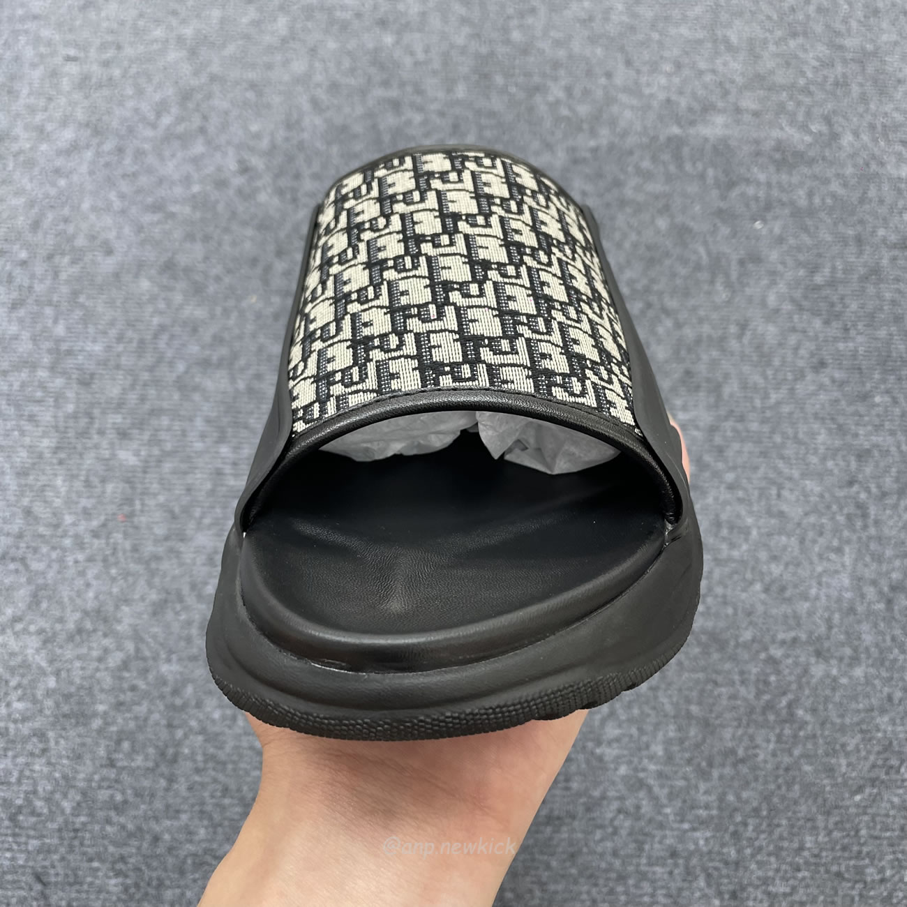 Dior Slippers Men Black 3sa132zyf H516 (6) - www.newkick.org Dior Slippers Men Black 3sa132zyf H516 (6) - www.newkick.org