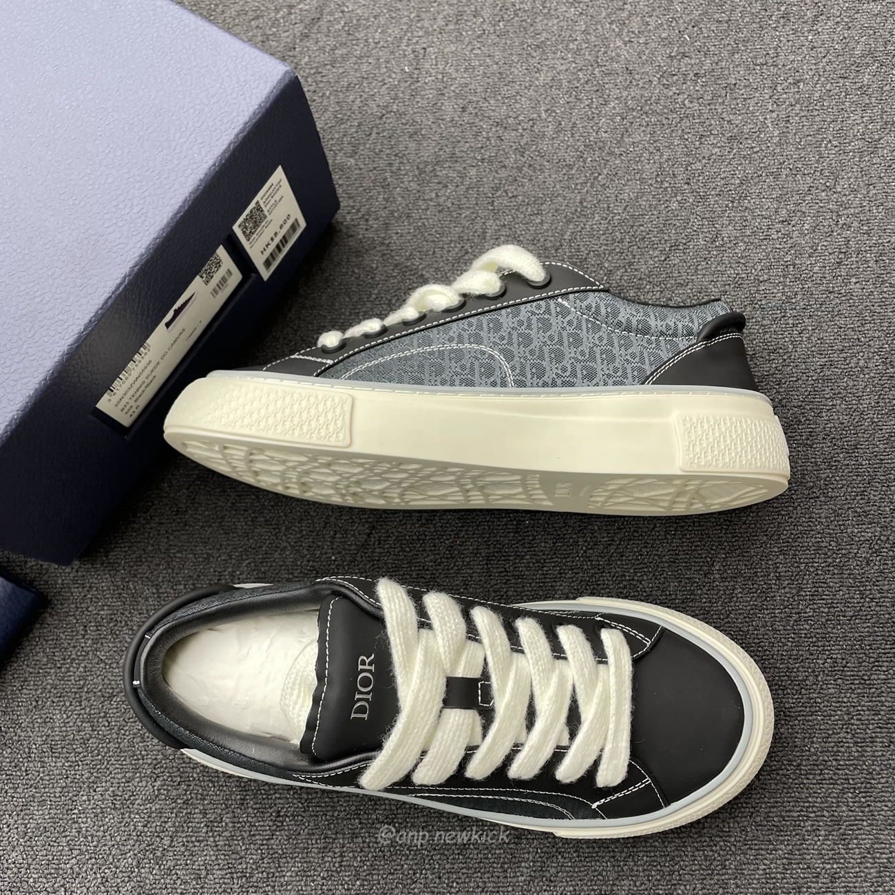 Dior B33 Sneaker Black Smooth Calfskin Oblique Jacquard 3sn303zwn55936 (8) - www.newkick.vip Dior B33 Sneaker Black Smooth Calfskin Oblique Jacquard 3sn303zwn55936 (8) - www.newkick.vip
