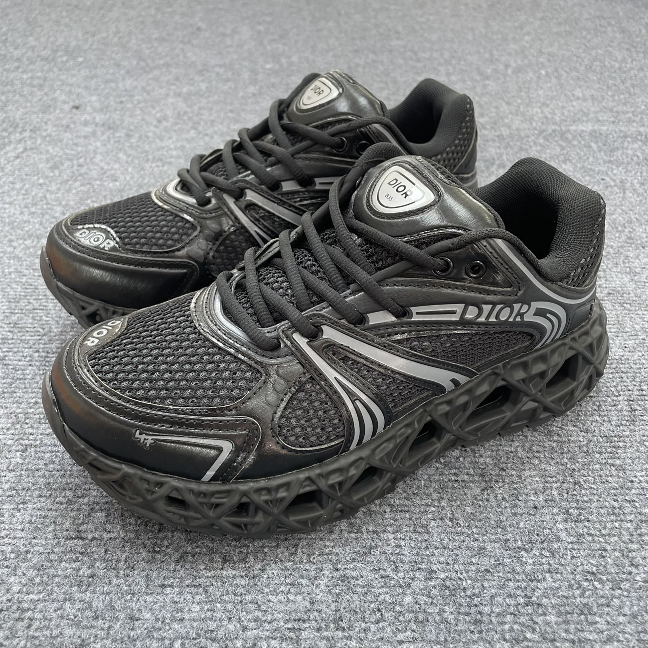 Dior B35 Nxxt Sneaker Black Technical Fabric And Black Technical Mesh 3sn323zcy H968 (6) - www.newkick.org