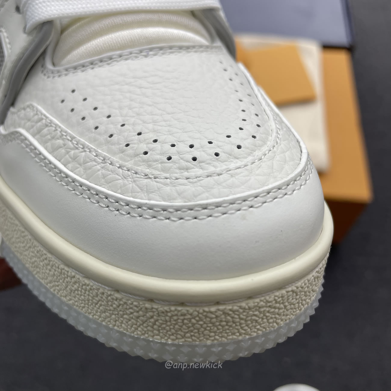 Louis Vuitton Trainer White Signature 51bcolre (4) - www.newkick.org Louis Vuitton Trainer White Signature 51bcolre (4) - www.newkick.org
