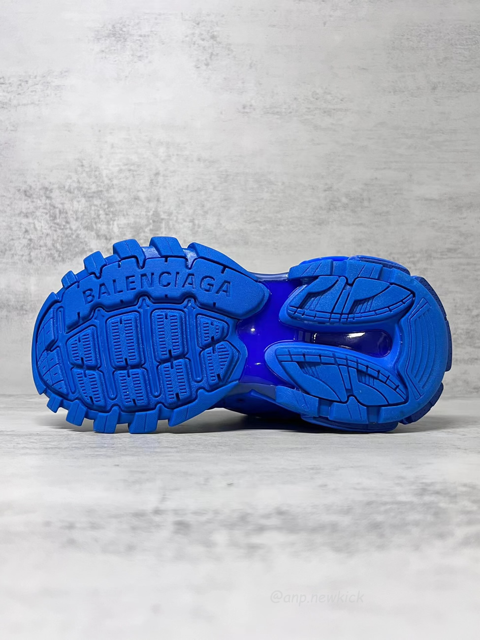 Balenciaga Track Screen Blue 542023 W2la1 4000 (4) - www.newkick.vip Balenciaga Track Screen Blue 542023 W2la1 4000 (4) - www.newkick.vip