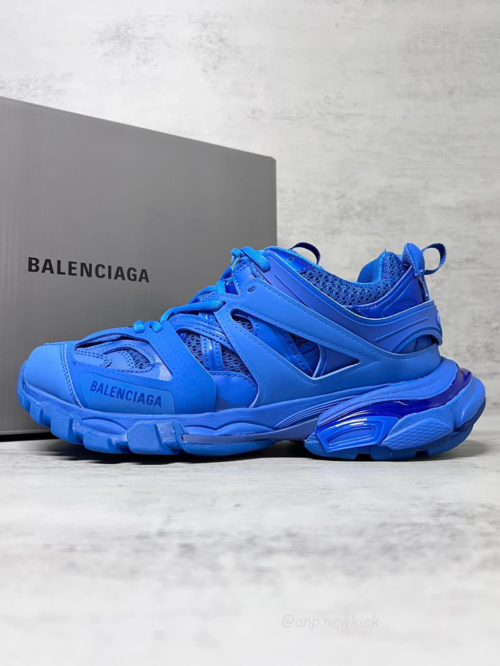 Balenciaga Track Screen Blue 542023 W2la1 4000 (9) - www.newkick.vip Balenciaga Track Screen Blue 542023 W2la1 4000 (9) - www.newkick.vip