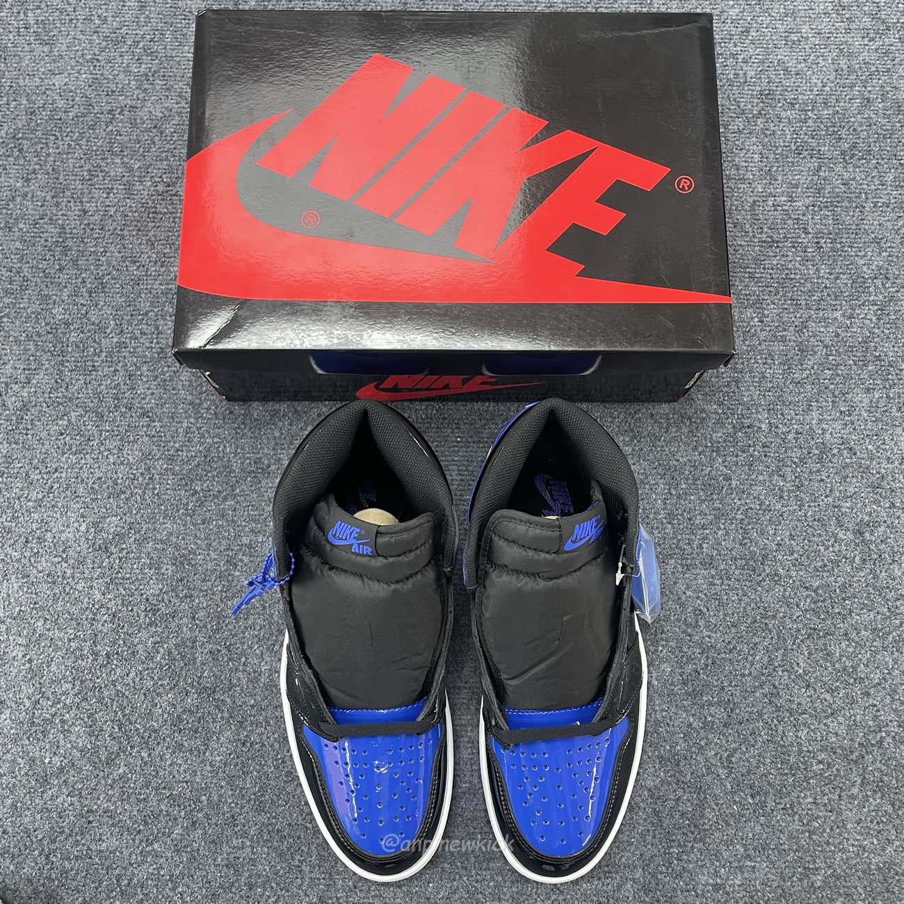 Air Jordan 1 Retro High Og Patent Royal 555088 404 (5) - www.newkick.org Air Jordan 1 Retro High Og Patent Royal 555088 404 (5) - www.newkick.org