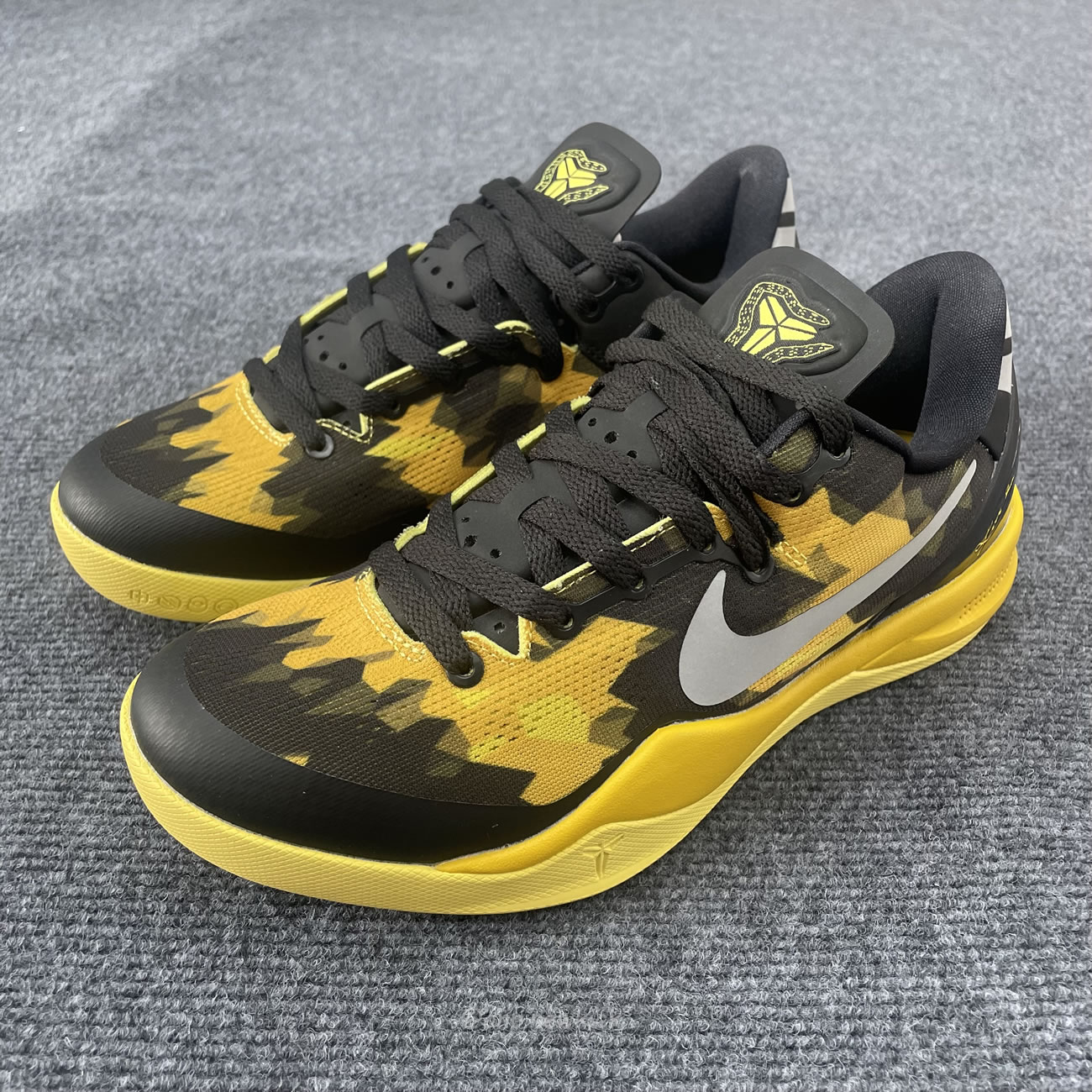 Nike Kobe 8 Xdr Black Yellow 555286‑077 (7) - www.newkick.org
