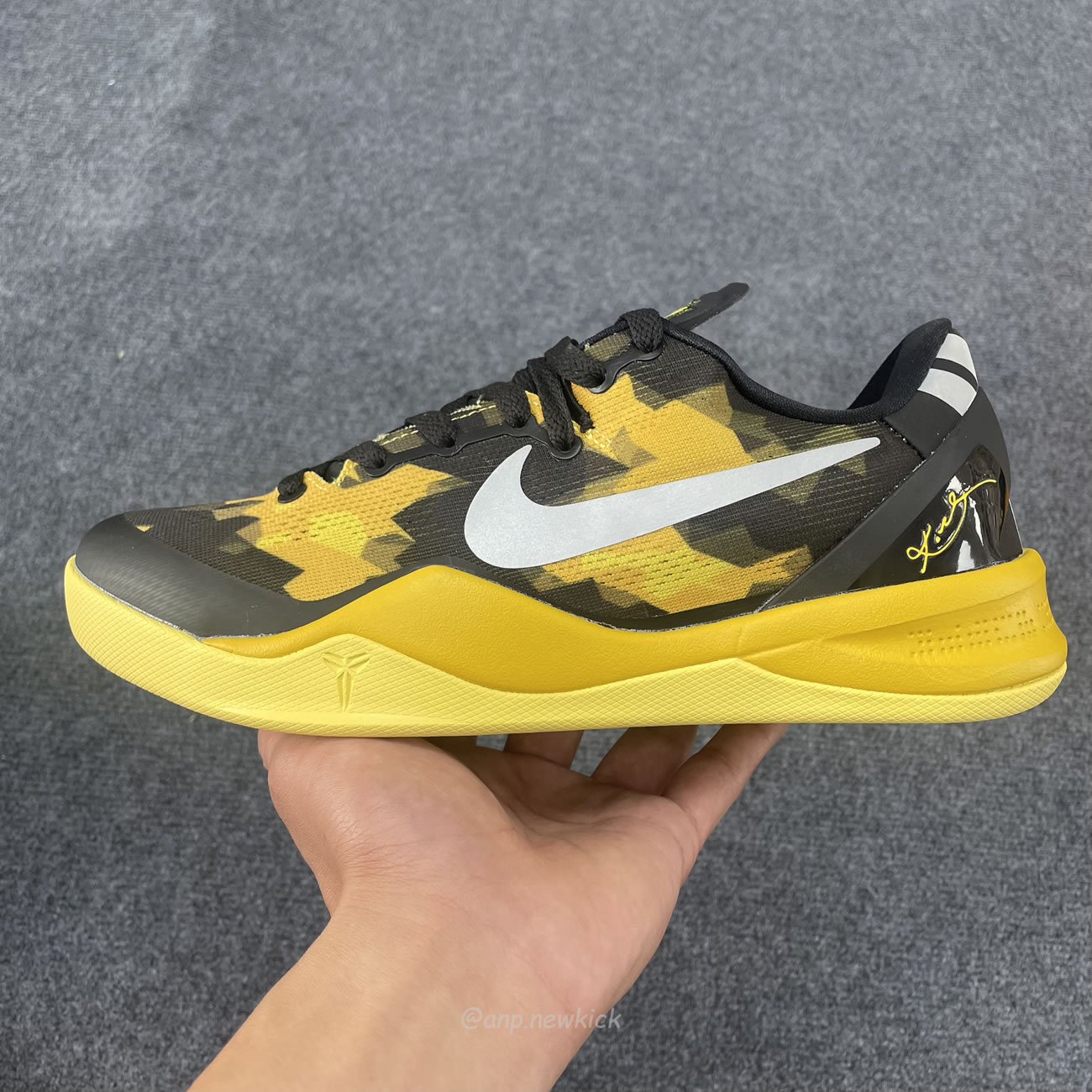 Nike Kobe 8 Xdr Black Yellow 555286‑077 (8) - www.newkick.org