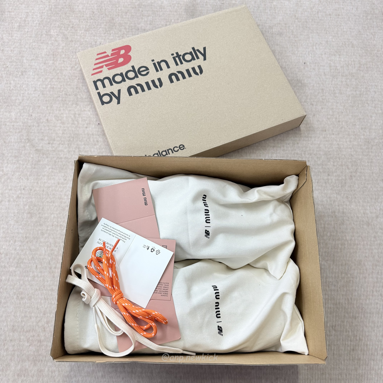 New Balance X Miu Miu 530 Sl Cinnamon 5e165e Z5o F0401 F D005 (13) - www.newkick.org New Balance X Miu Miu 530 Sl Cinnamon 5e165e Z5o F0401 F D005 (13) - www.newkick.org