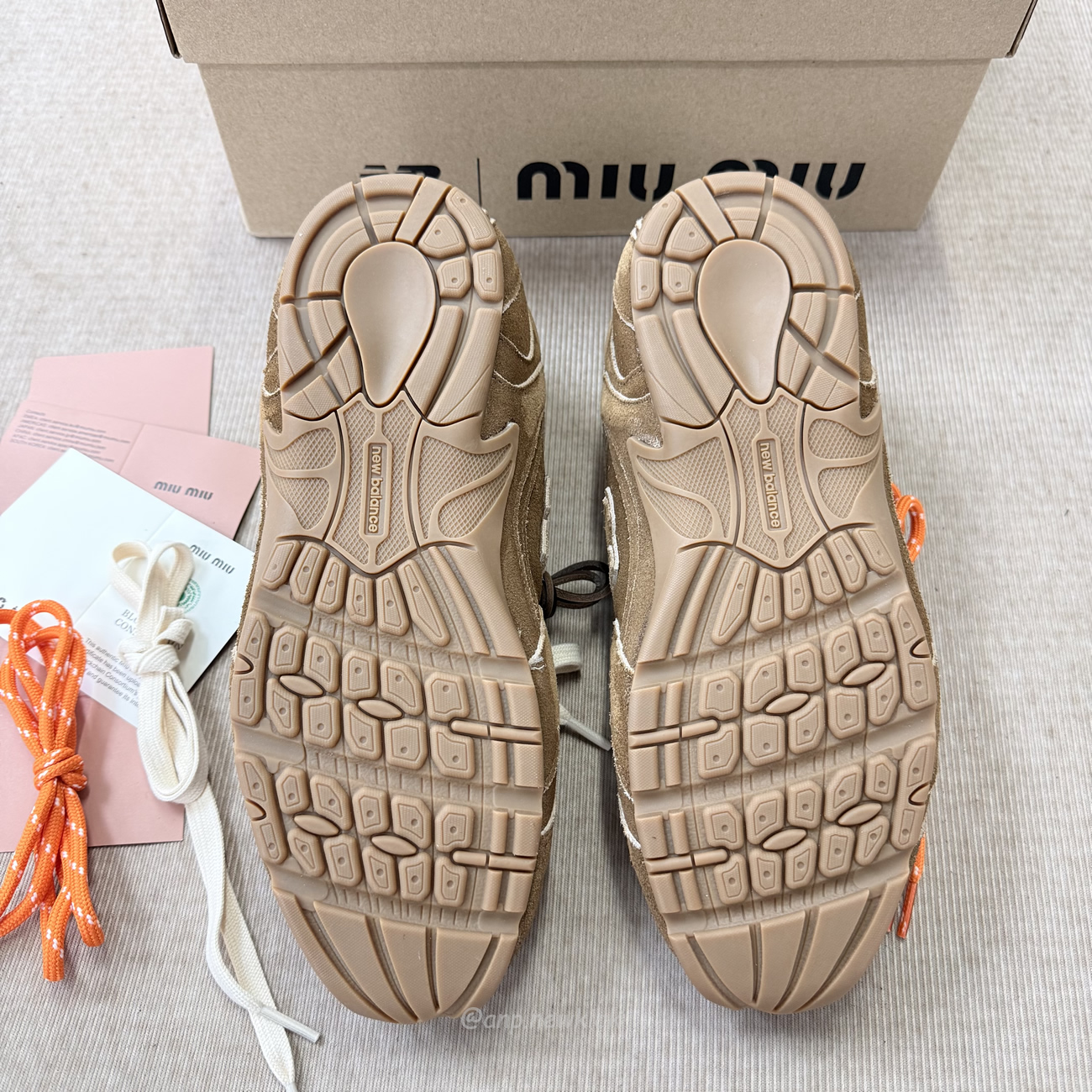 New Balance X Miu Miu 530 Sl Cinnamon 5e165e Z5o F0401 F D005 (9) - www.newkick.org New Balance X Miu Miu 530 Sl Cinnamon 5e165e Z5o F0401 F D005 (9) - www.newkick.org