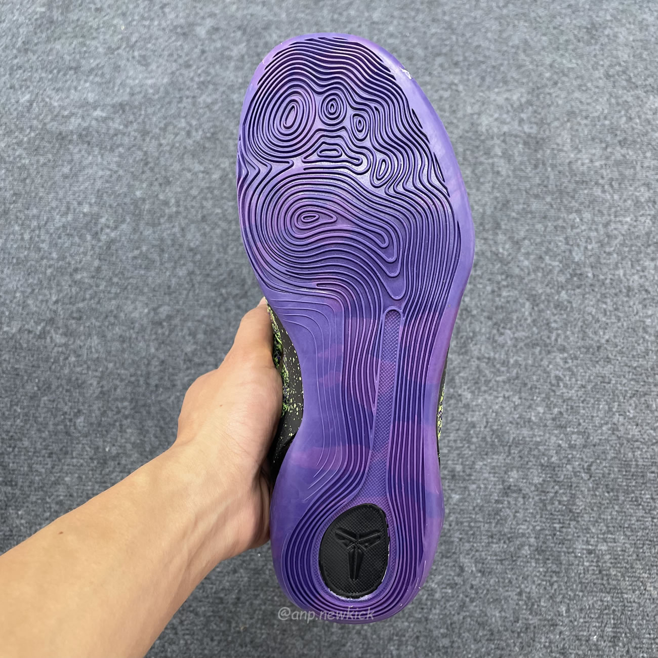 Nike Kobe 9 Low Mamba Moment 677992 998 (6) - www.newkick.org