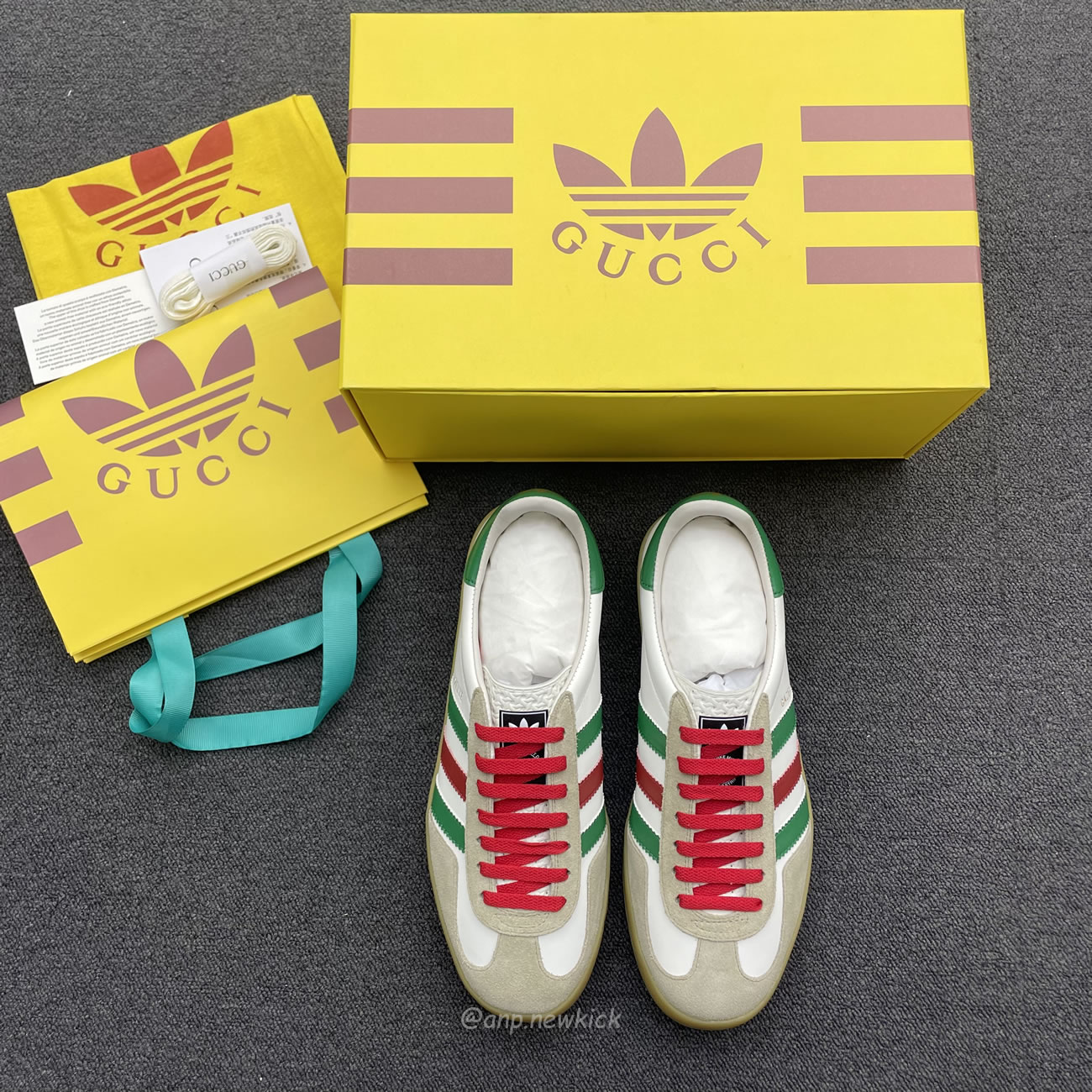 Adidas X Gucci Gazelle White Green Red 726487 Aaa43 9547 (8) - www.newkick.vip Adidas X Gucci Gazelle White Green Red 726487 Aaa43 9547 (8) - www.newkick.vip