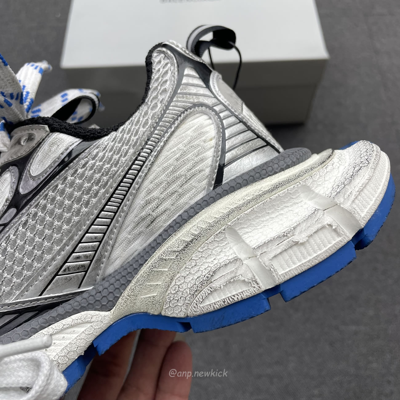 Balenciaga 3xl Trainer Grey White Blue 734731 W3xl7 1214 (10) - www.newkick.vip Balenciaga 3xl Trainer Grey White Blue 734731 W3xl7 1214 (10) - www.newkick.vip