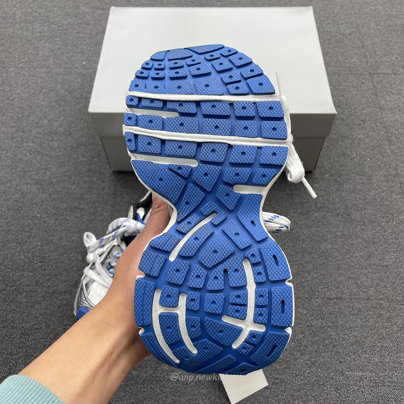 Balenciaga 3xl Trainer Grey White Blue 734731 W3xl7 1214 (13) - www.newkick.vip Balenciaga 3xl Trainer Grey White Blue 734731 W3xl7 1214 (13) - www.newkick.vip