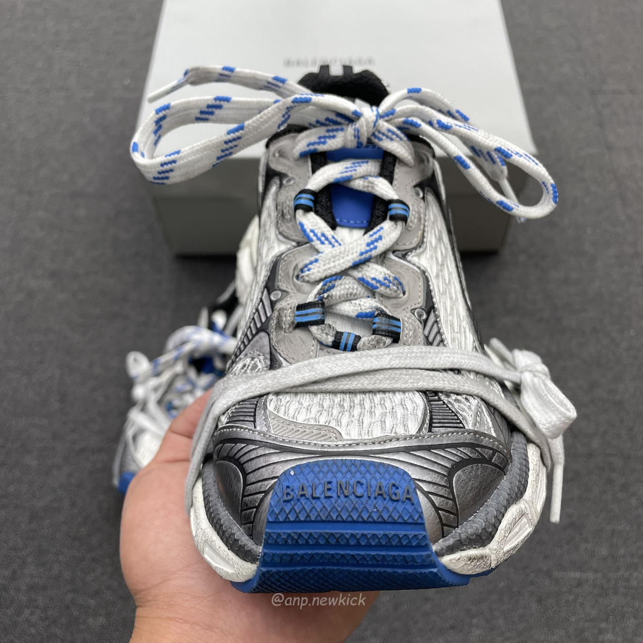 Balenciaga 3xl Trainer Grey White Blue 734731 W3xl7 1214 (8) - www.newkick.vip Balenciaga 3xl Trainer Grey White Blue 734731 W3xl7 1214 (8) - www.newkick.vip