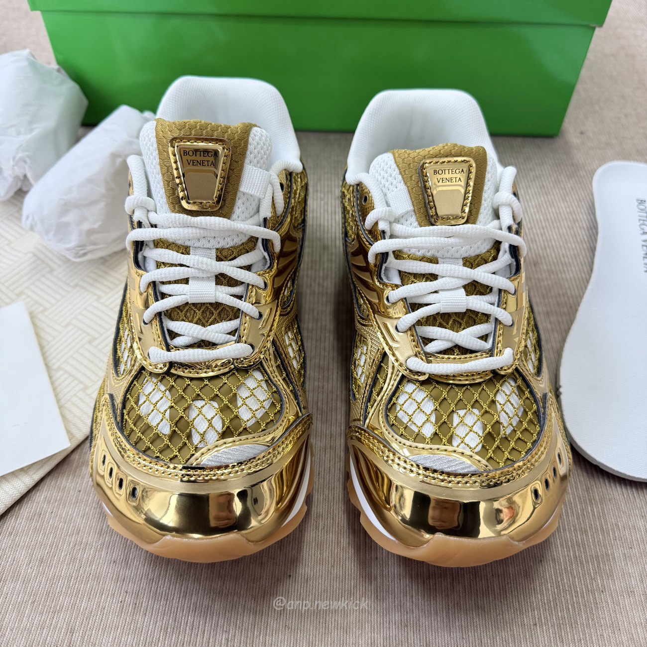 Bottega Veneta Orbit Sneaker Gold 741357 V2x40 7043 (10) - www.newkick.org Bottega Veneta Orbit Sneaker Gold 741357 V2x40 7043 (10) - www.newkick.org