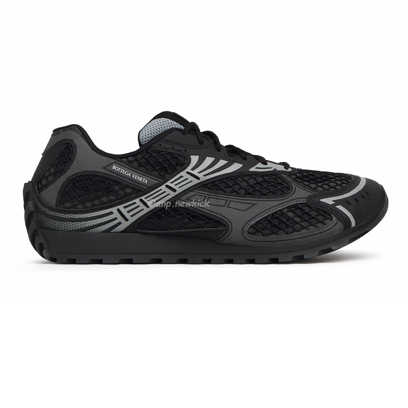 Bottega Veneta Introduces A New Sneaker (1) - www.newkick.org Bottega Veneta Introduces A New Sneaker (1) - www.newkick.org