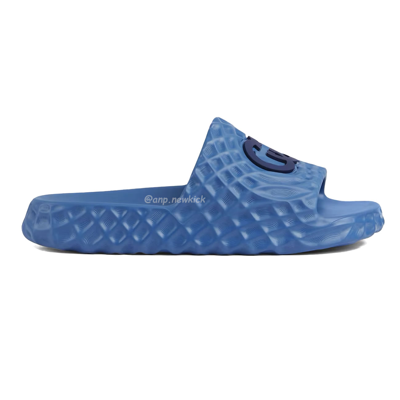 Gucci Slide Sandal Interlocking G Water Ripples 770801 J8710 1000 (11) - www.newkick.org Gucci Slide Sandal Interlocking G Water Ripples 770801 J8710 1000 (11) - www.newkick.org