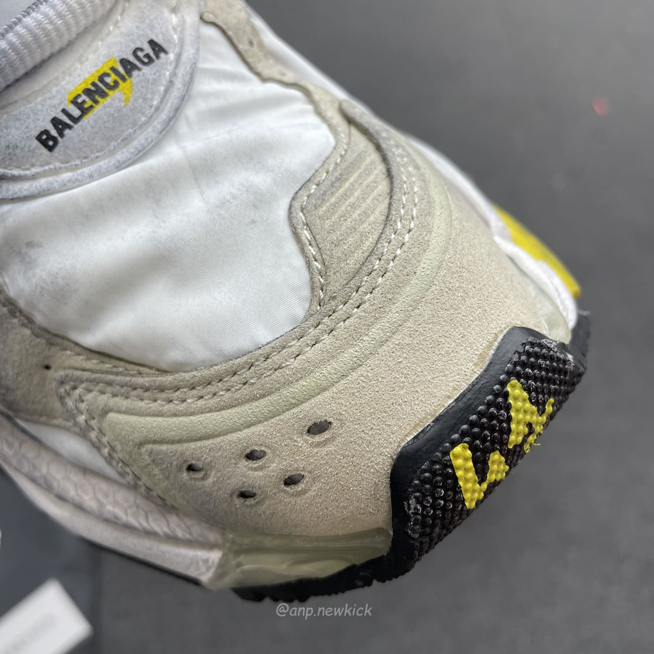 Balenciaga Runner Nylon Grey White Yellow Womens 772774 W3rny 9170 (13) - www.newkick.vip Balenciaga Runner Nylon Grey White Yellow Womens 772774 W3rny 9170 (13) - www.newkick.vip