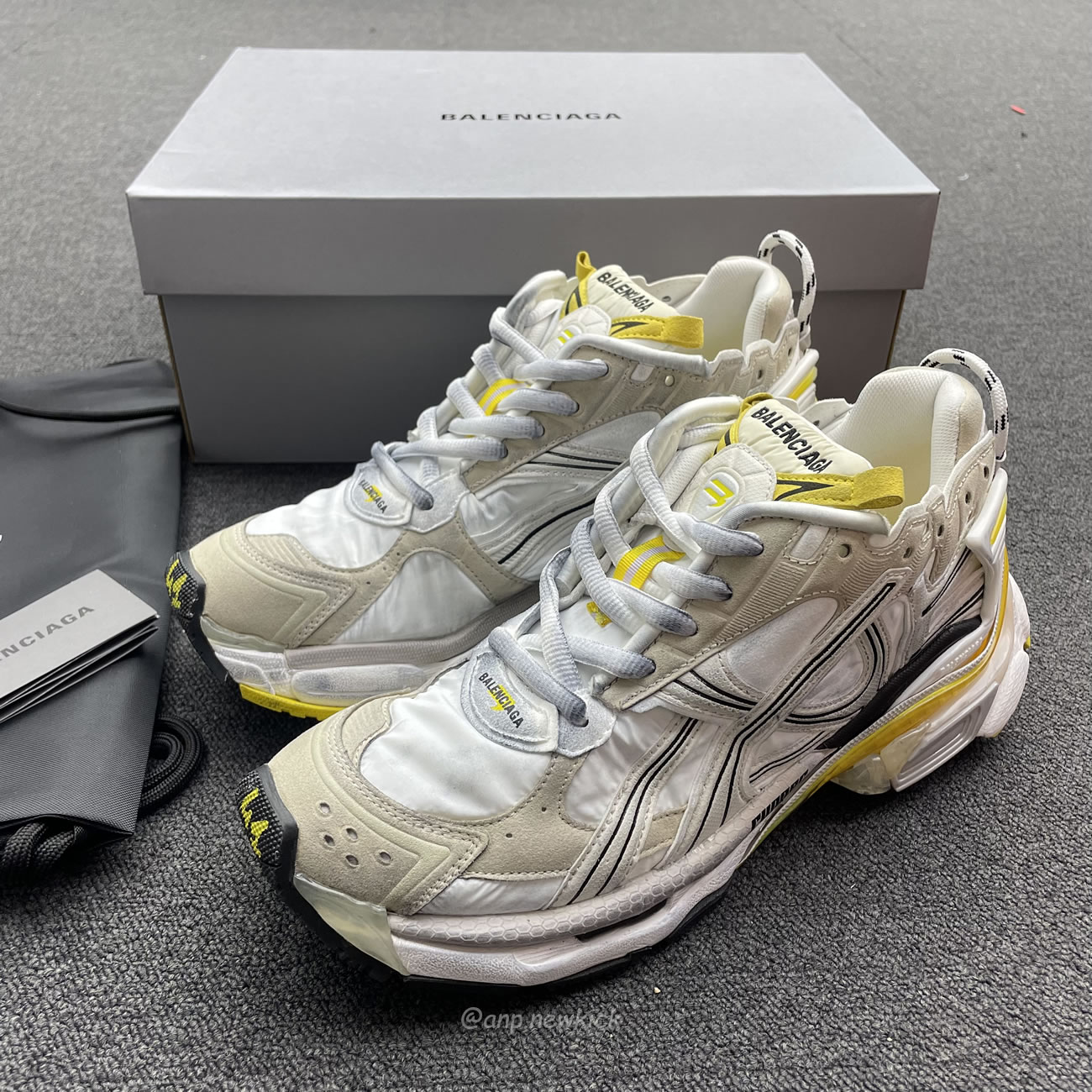 Balenciaga Runner Nylon Grey White Yellow Womens 772774 W3rny 9170 (8) - www.newkick.vip Balenciaga Runner Nylon Grey White Yellow Womens 772774 W3rny 9170 (8) - www.newkick.vip