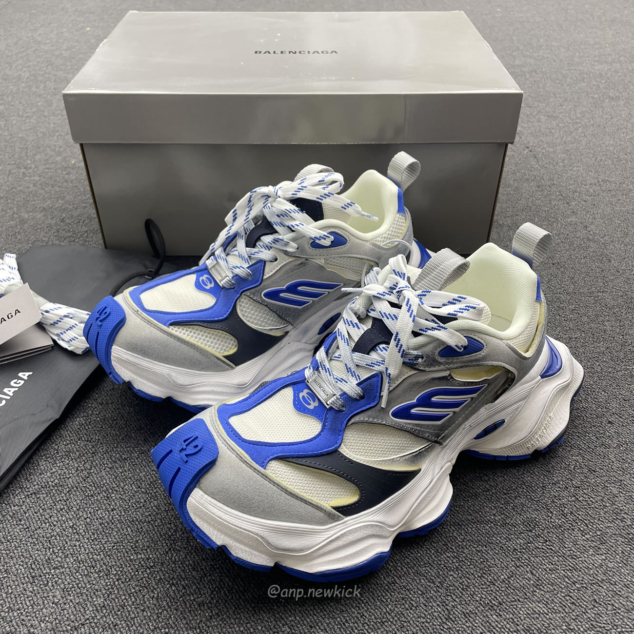 Balenciaga Cargo Sneaker White Grey Blue 784341 W2mv6 0328 (3) - www.newkick.vip