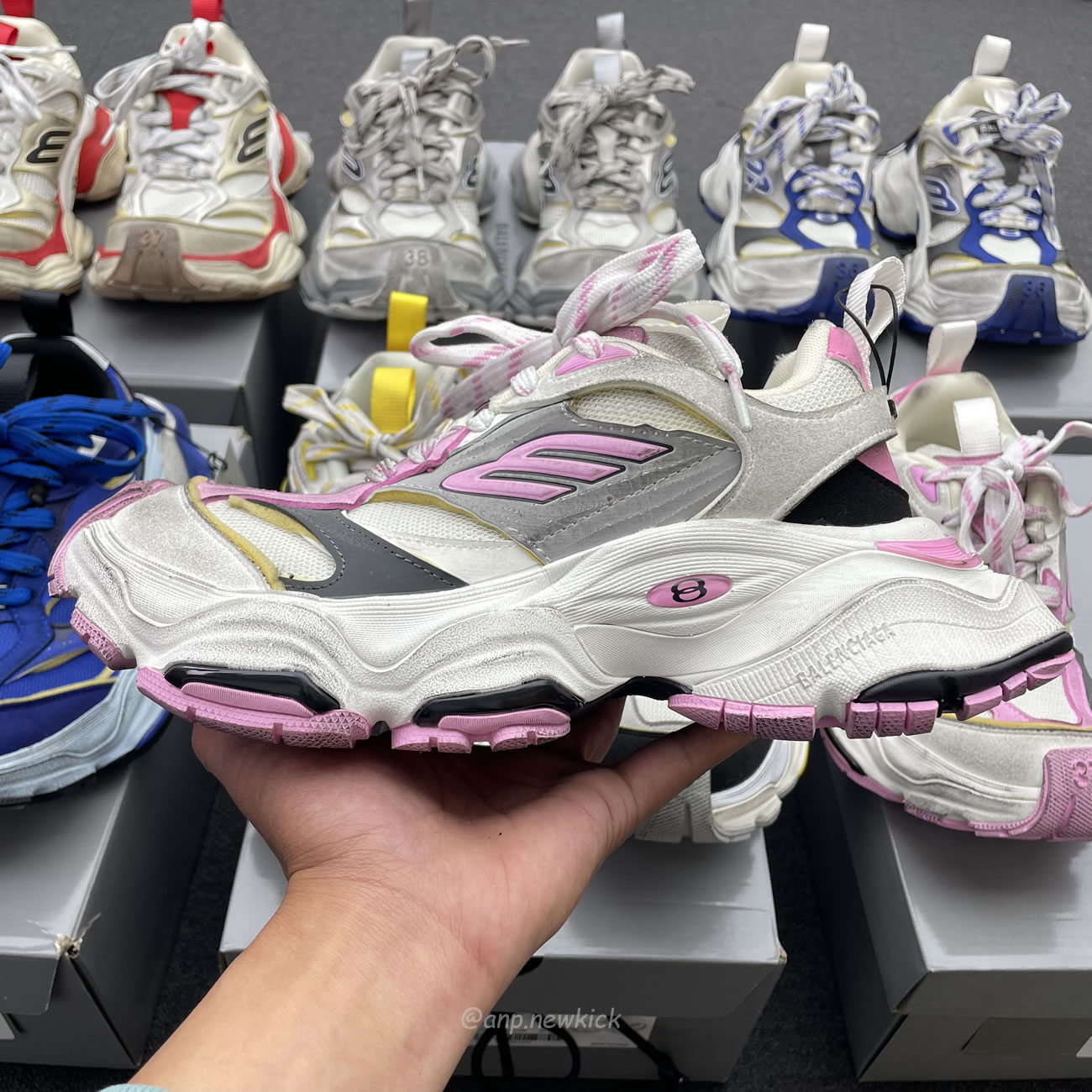 Balenciaga Cargo Sneaker Grey Black Yellow White Gery Pink Yellow Blue Red (womens) 784341 W2mv6 0328 (11) - www.newkick.vip Balenciaga Cargo Sneaker Grey Black Yellow White Gery Pink Yellow Blue Red (womens) 784341 W2mv6 0328 (11) - www.newkick.vip