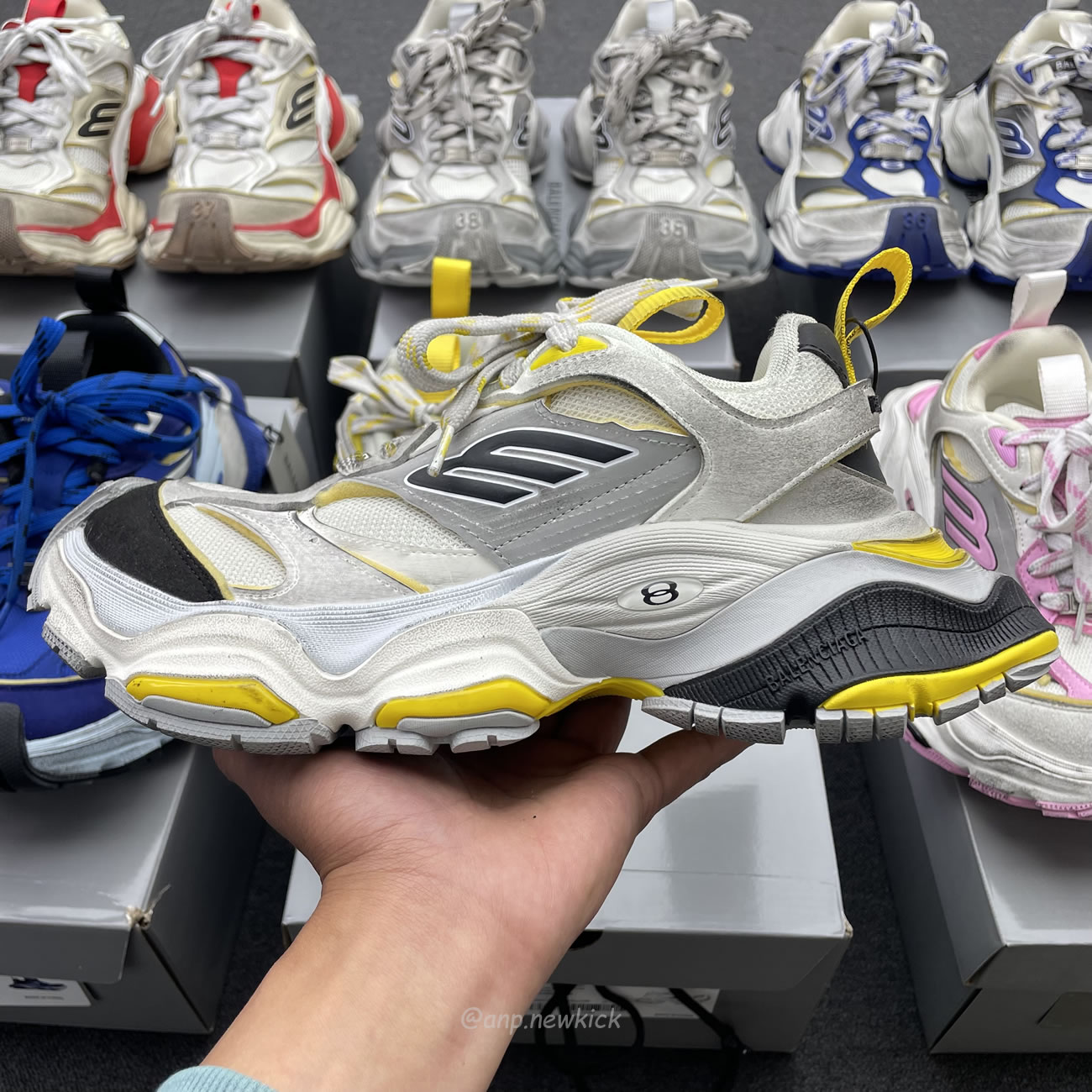 Balenciaga Cargo Sneaker Grey Black Yellow White Gery Pink Yellow Blue Red (womens) 784341 W2mv6 0328 (20) - www.newkick.vip Balenciaga Cargo Sneaker Grey Black Yellow White Gery Pink Yellow Blue Red (womens) 784341 W2mv6 0328 (20) - www.newkick.vip