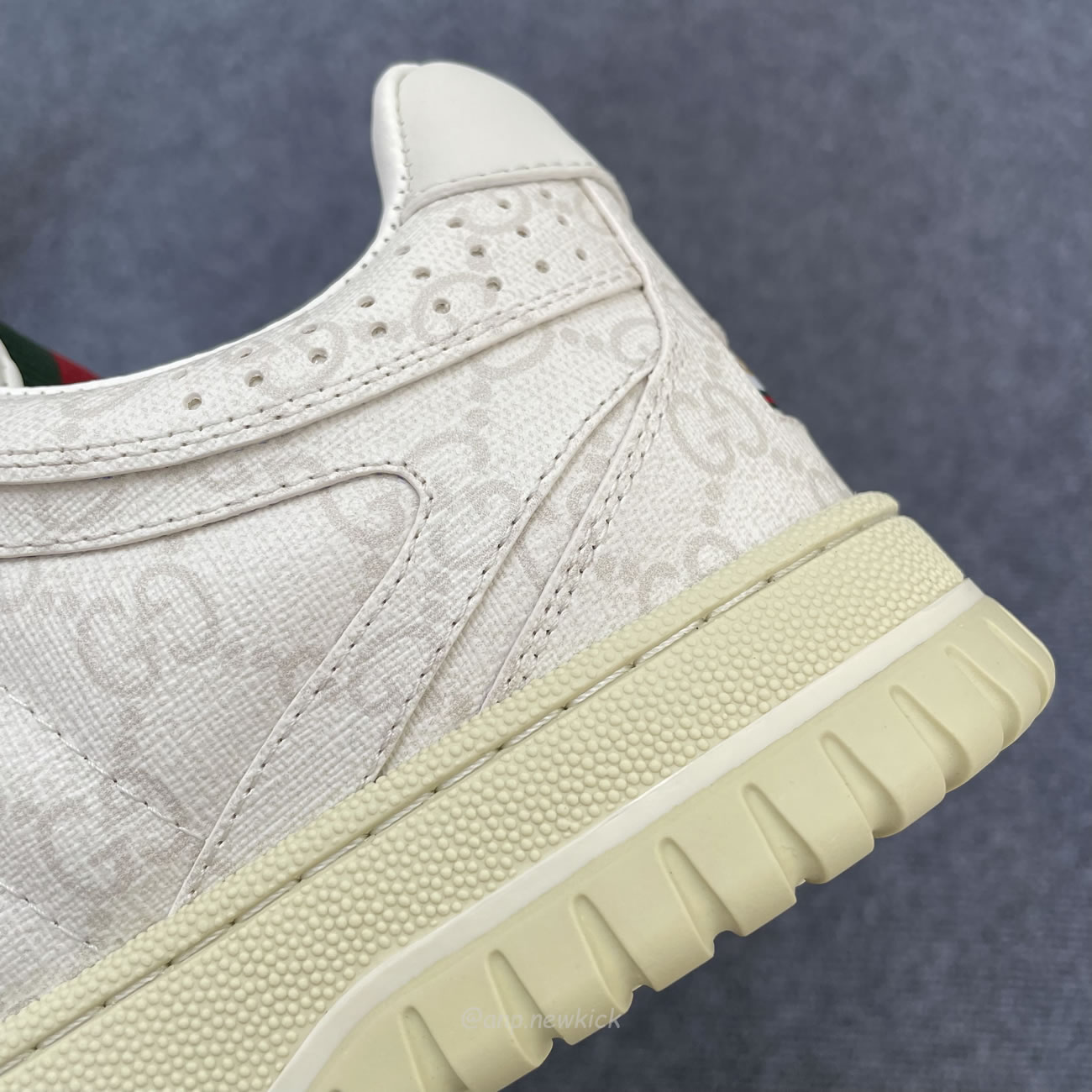 Gucci Re Web Gg Supreme Canvas Beige White 816818 Fad7v 9055 (9) - www.newkick.org