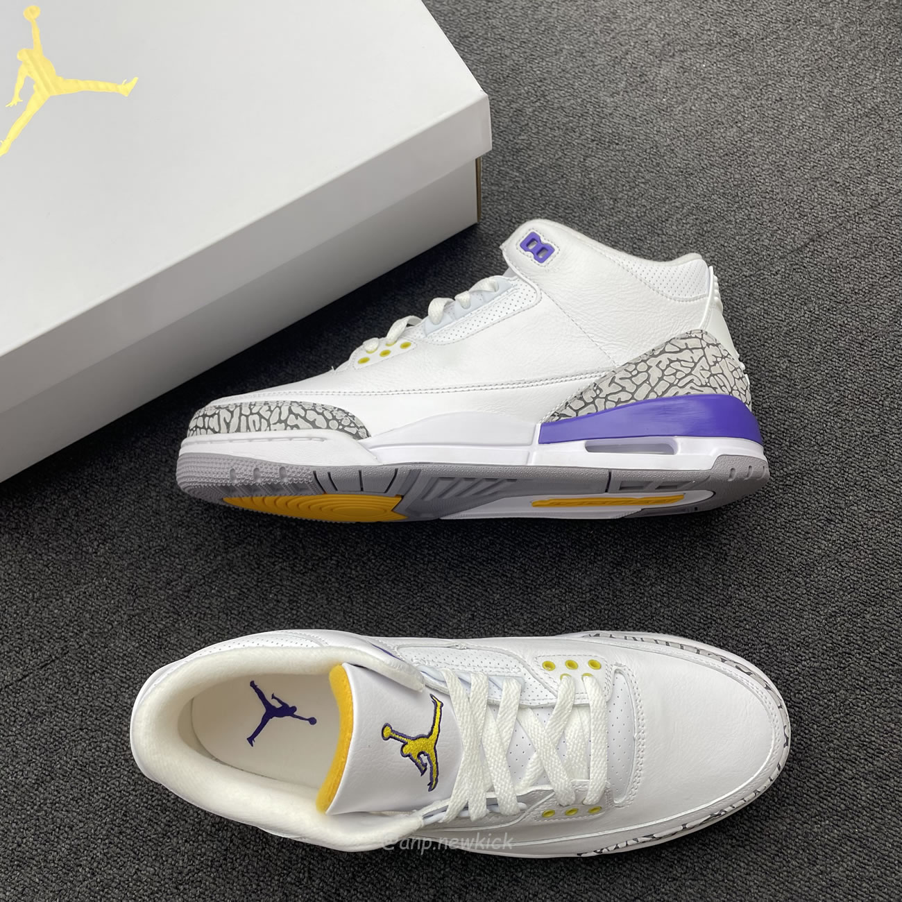 Air Jordan 3 Retro Kobe Bryant Pe 869802 907 (10) - www.newkick.org Air Jordan 3 Retro Kobe Bryant Pe 869802 907 (10) - www.newkick.org