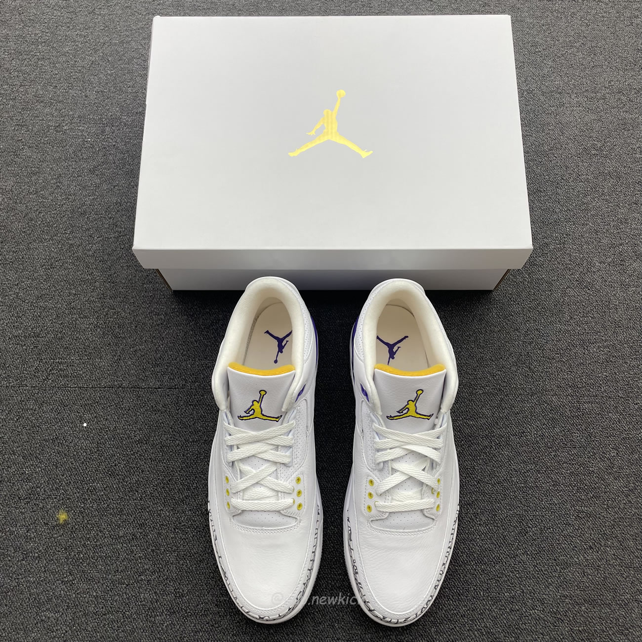 Air Jordan 3 Retro Kobe Bryant Pe 869802 907 (4) - www.newkick.org Air Jordan 3 Retro Kobe Bryant Pe 869802 907 (4) - www.newkick.org