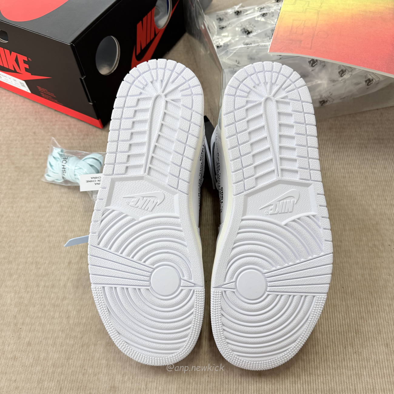 Air Jordan 1 Retro High Virgil Abloh Archive Alaska 2025 Aa3834 100 (17) - www.newkick.org Air Jordan 1 Retro High Virgil Abloh Archive Alaska 2025 Aa3834 100 (17) - www.newkick.org