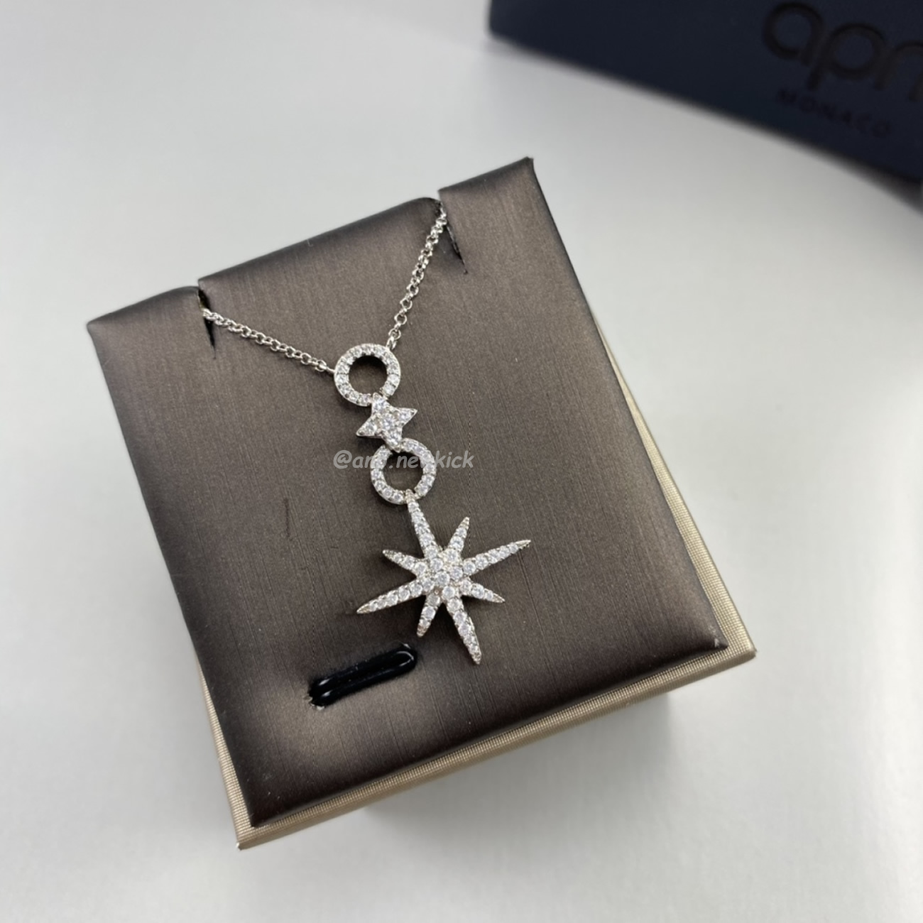 Apm Necklace (11) - www.newkick.org