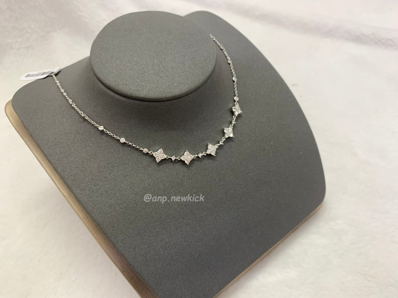 Apm Necklace (5) - www.newkick.org