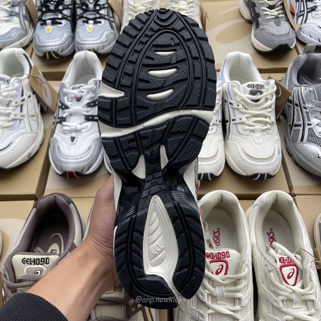 Asics Gel 1090 Grey Beige Birch French Blue White Sage Silver Cream Brown Silver Cream Gray Blue (5) - www.newkick.vip Asics Gel 1090 Grey Beige Birch French Blue White Sage Silver Cream Brown Silver Cream Gray Blue (5) - www.newkick.vip