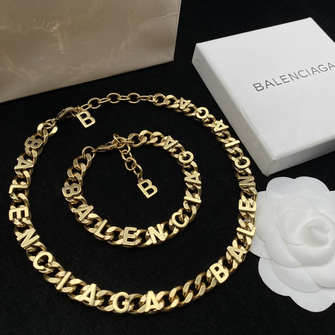 Balenciaga Logo Text Chain Necklace Bal203587 (9) - www.newkick.org Balenciaga Logo Text Chain Necklace Bal203587 (9) - www.newkick.org