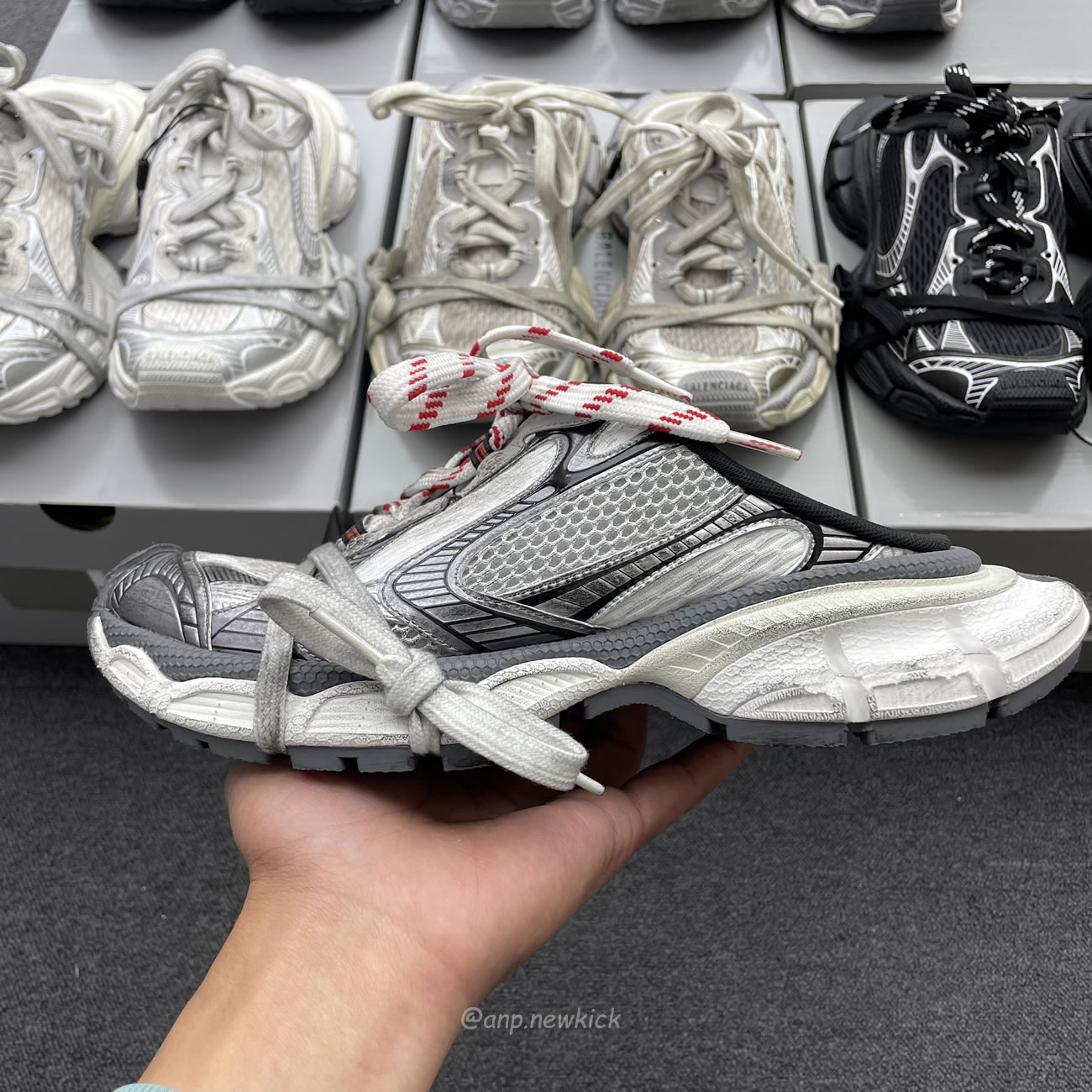 Balenciaga 3xl Mule Monocolor Mesh Rub Black White Eggshell Grey Red Bal Worn Out (13) - www.newkick.org Balenciaga 3xl Mule Monocolor Mesh Rub Black White Eggshell Grey Red Bal Worn Out (13) - www.newkick.org