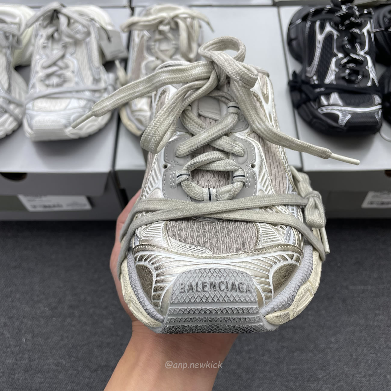 Balenciaga 3xl Mule Monocolor Mesh Rub Black White Eggshell Grey Red Bal Worn Out (22) - www.newkick.org Balenciaga 3xl Mule Monocolor Mesh Rub Black White Eggshell Grey Red Bal Worn Out (22) - www.newkick.org