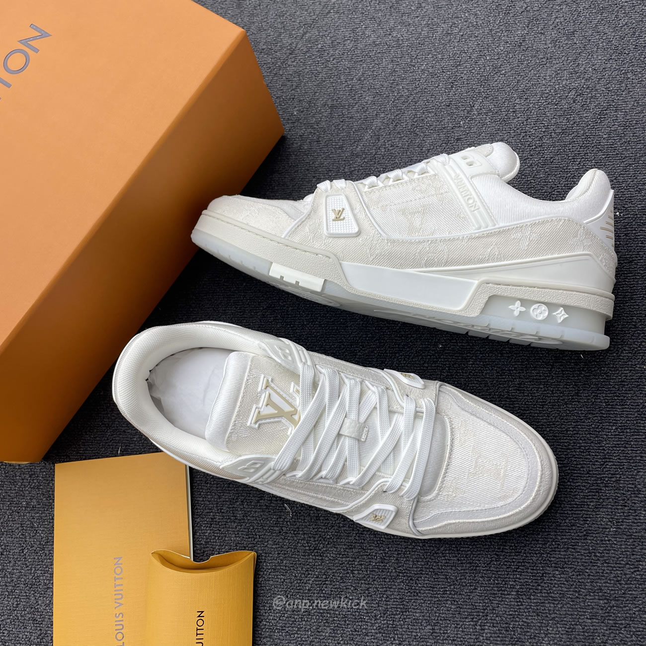 Louis Vuitton Arch Licht Sneaker Beige Cowboy (3) - www.newkick.org Louis Vuitton Arch Licht Sneaker Beige Cowboy (3) - www.newkick.org