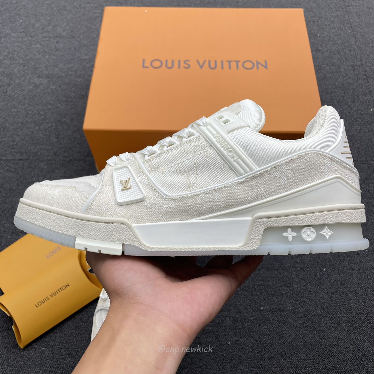 Louis Vuitton Arch Licht Sneaker Beige Cowboy (4) - www.newkick.org Louis Vuitton Arch Licht Sneaker Beige Cowboy (4) - www.newkick.org
