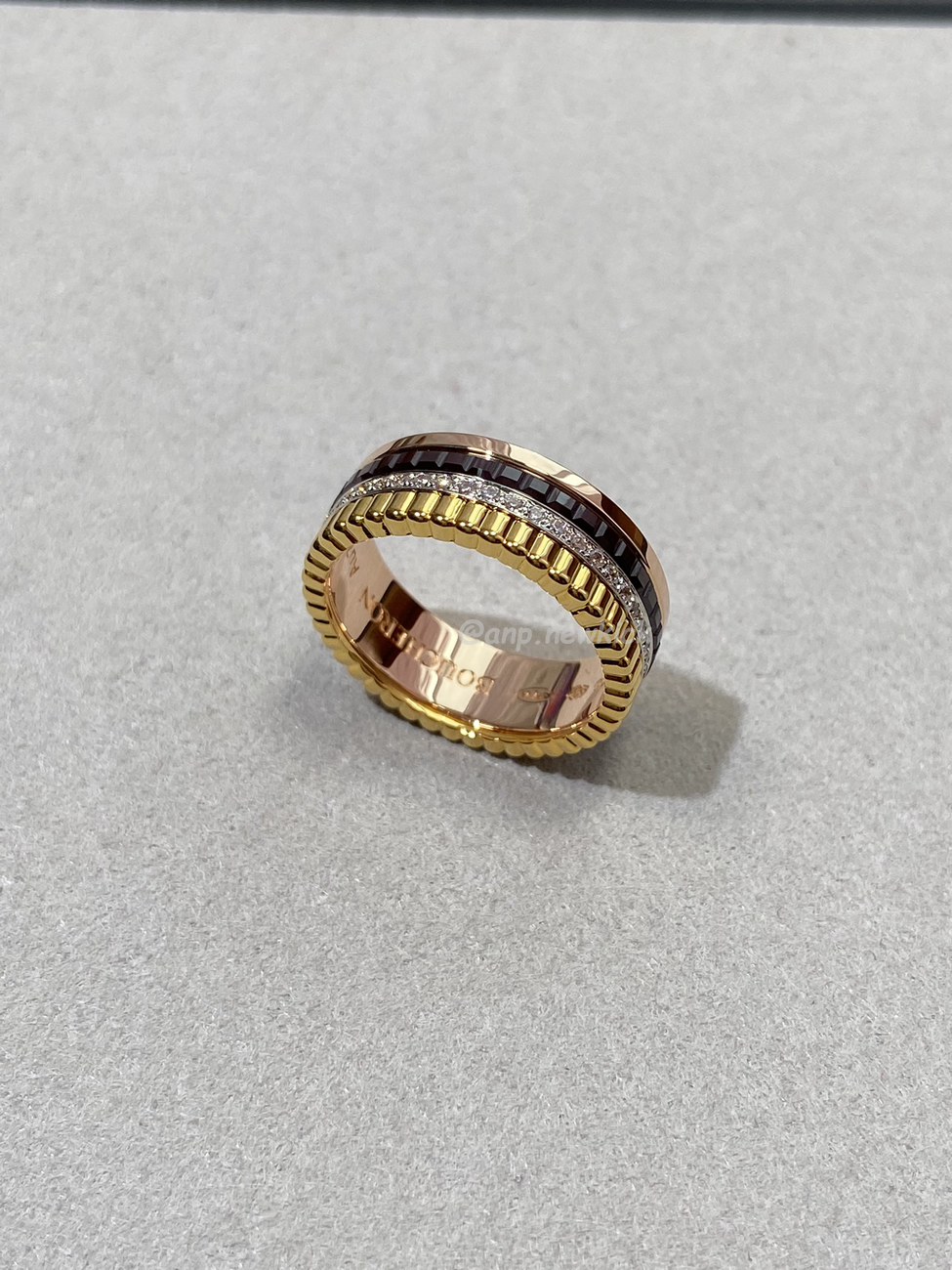 Boucheron Quatre Classique Ring (4) - www.newkick.org Boucheron Quatre Classique Ring (4) - www.newkick.org